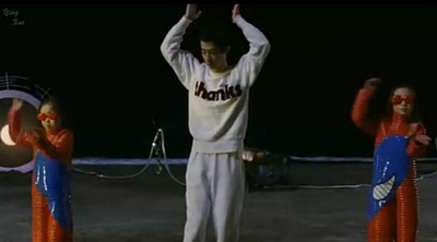 无厘头森林之第一次接触剧照的剧照