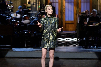 周六夜现场：西尔莎·罗南/U2剧照的剧照