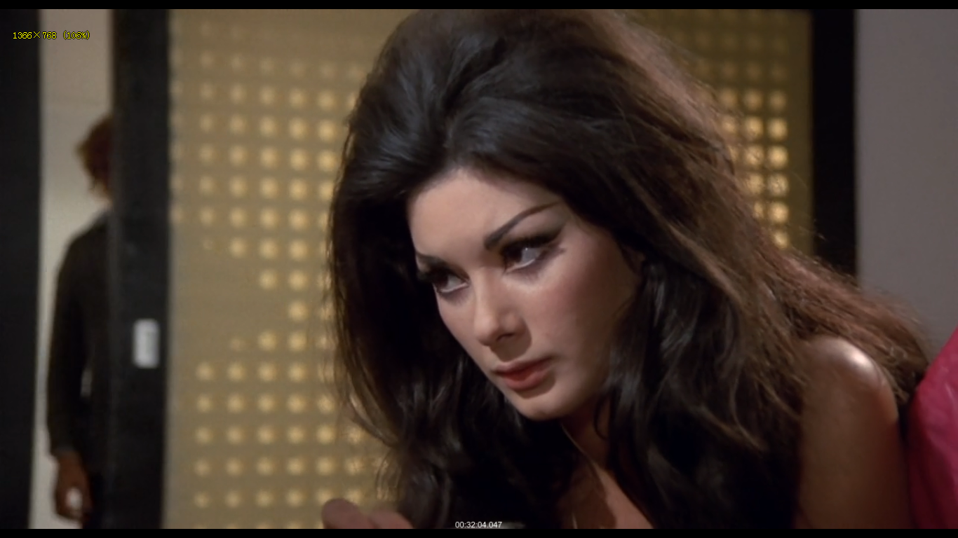 辣手娇娃剧照的剧照