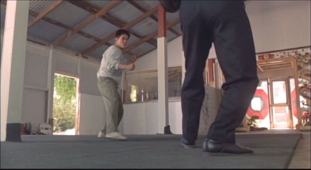 龙在天涯剧照的剧照