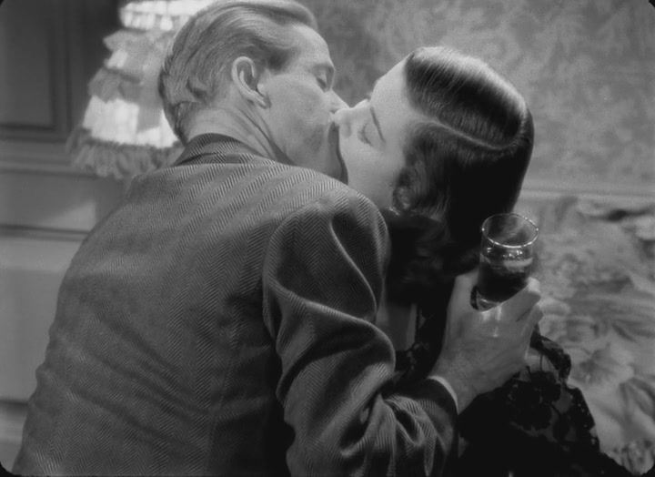 血红街道剧照的剧照