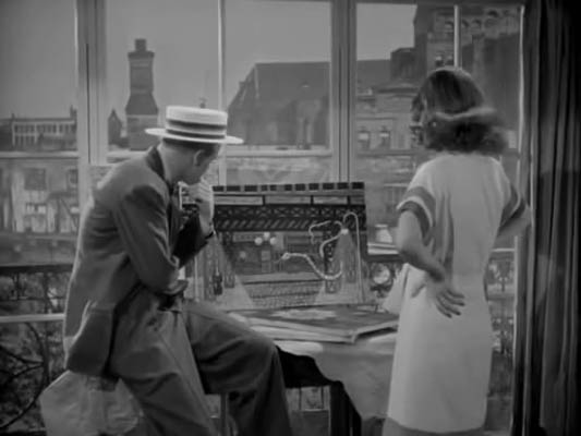 血红街道剧照的剧照