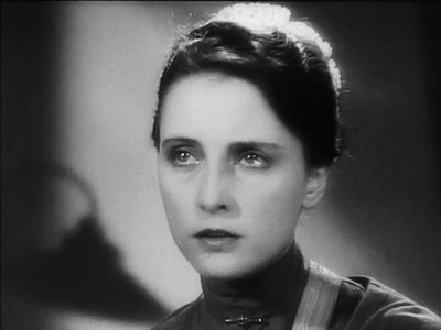 穿制服的女孩剧照的剧照