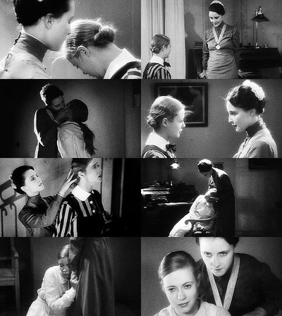 穿制服的女孩剧照的剧照