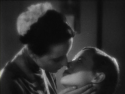 穿制服的女孩剧照的剧照