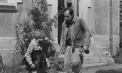 老人与小孩剧照的剧照