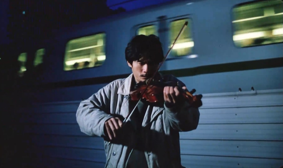 卡车上掉下的小提琴剧照的剧照