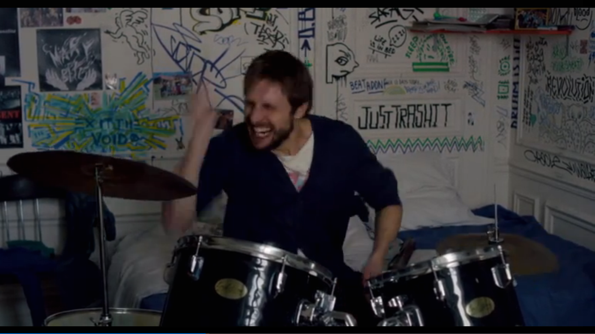 黑夜吞噬世界剧照的剧照