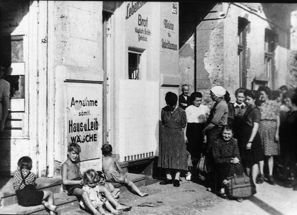 德意志零年剧照的剧照