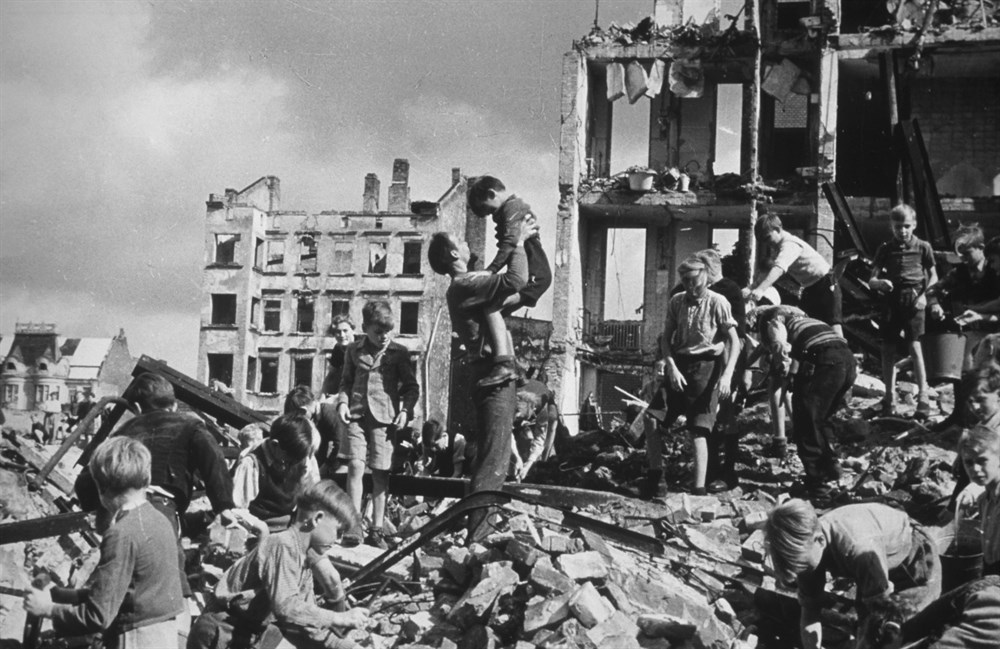 德意志零年剧照的剧照