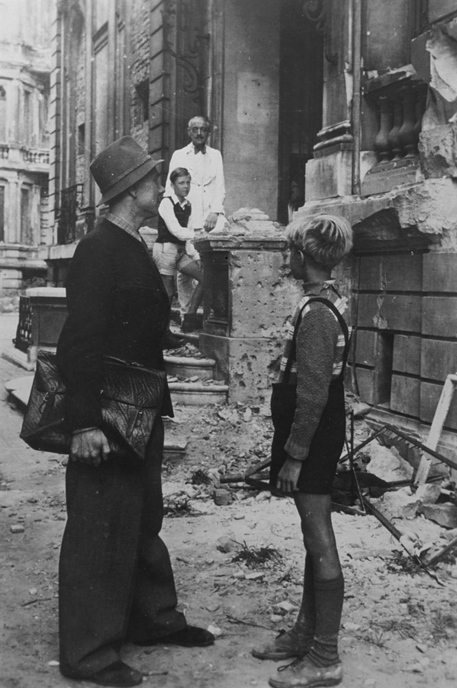 德意志零年剧照的剧照