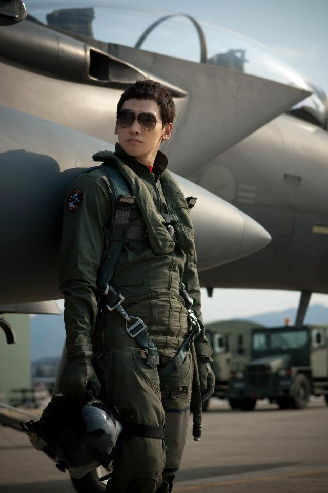 R2B：回到基地剧照的剧照