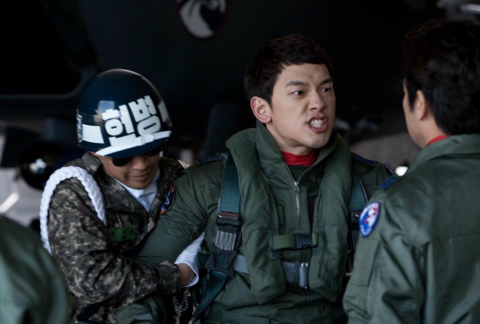 R2B：回到基地剧照的剧照