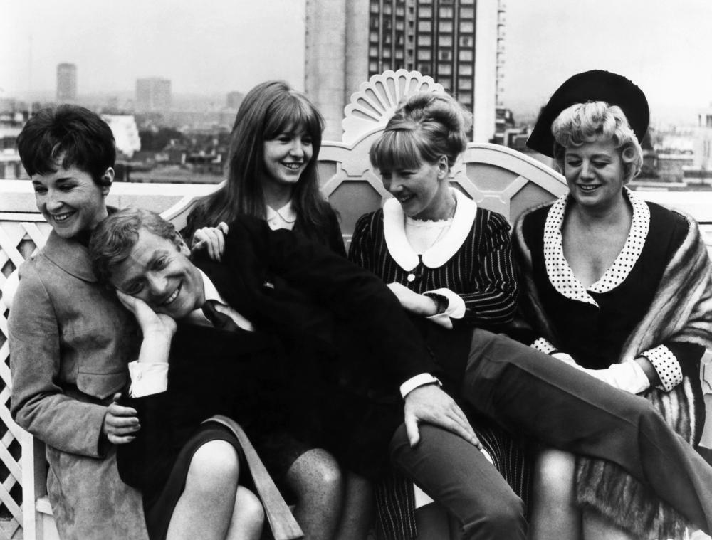 阿尔菲剧照的剧照