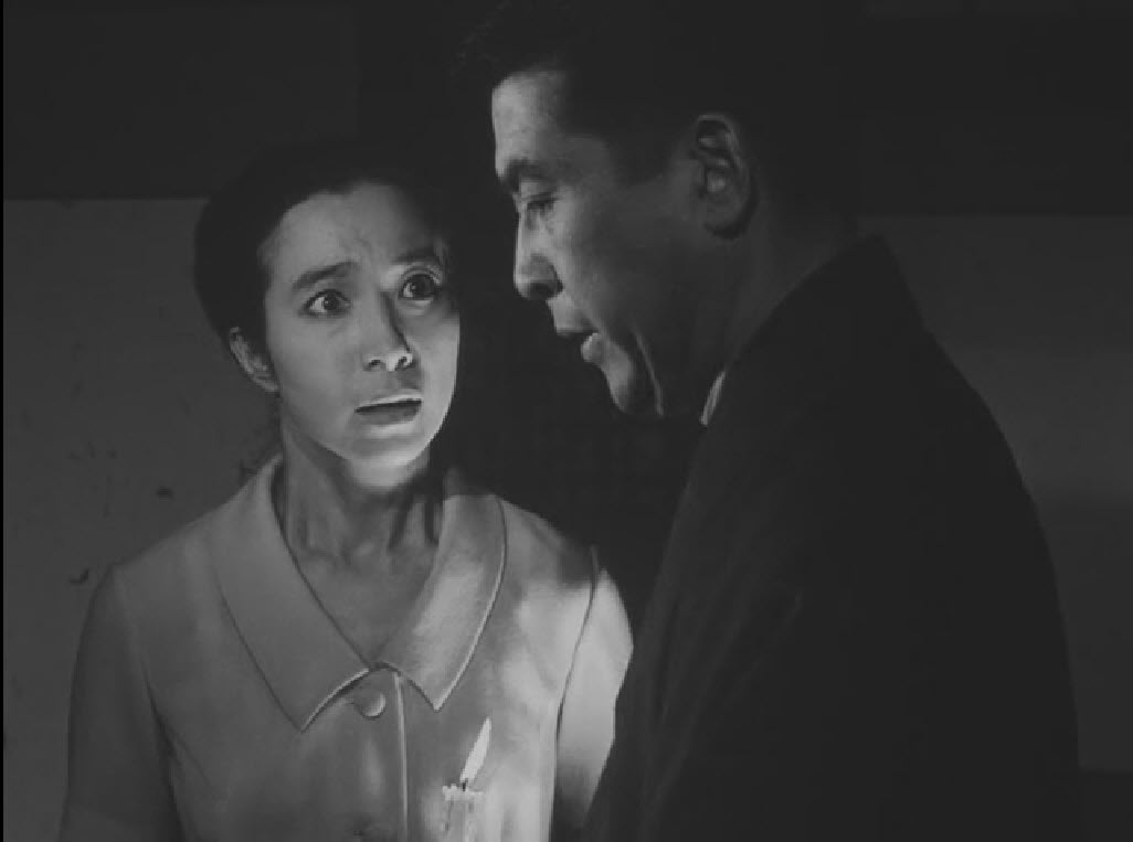 女人中的陌生人剧照的剧照