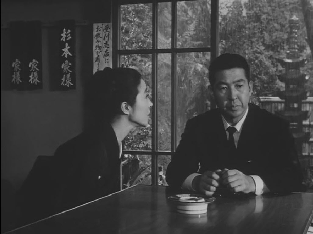 女人中的陌生人剧照的剧照