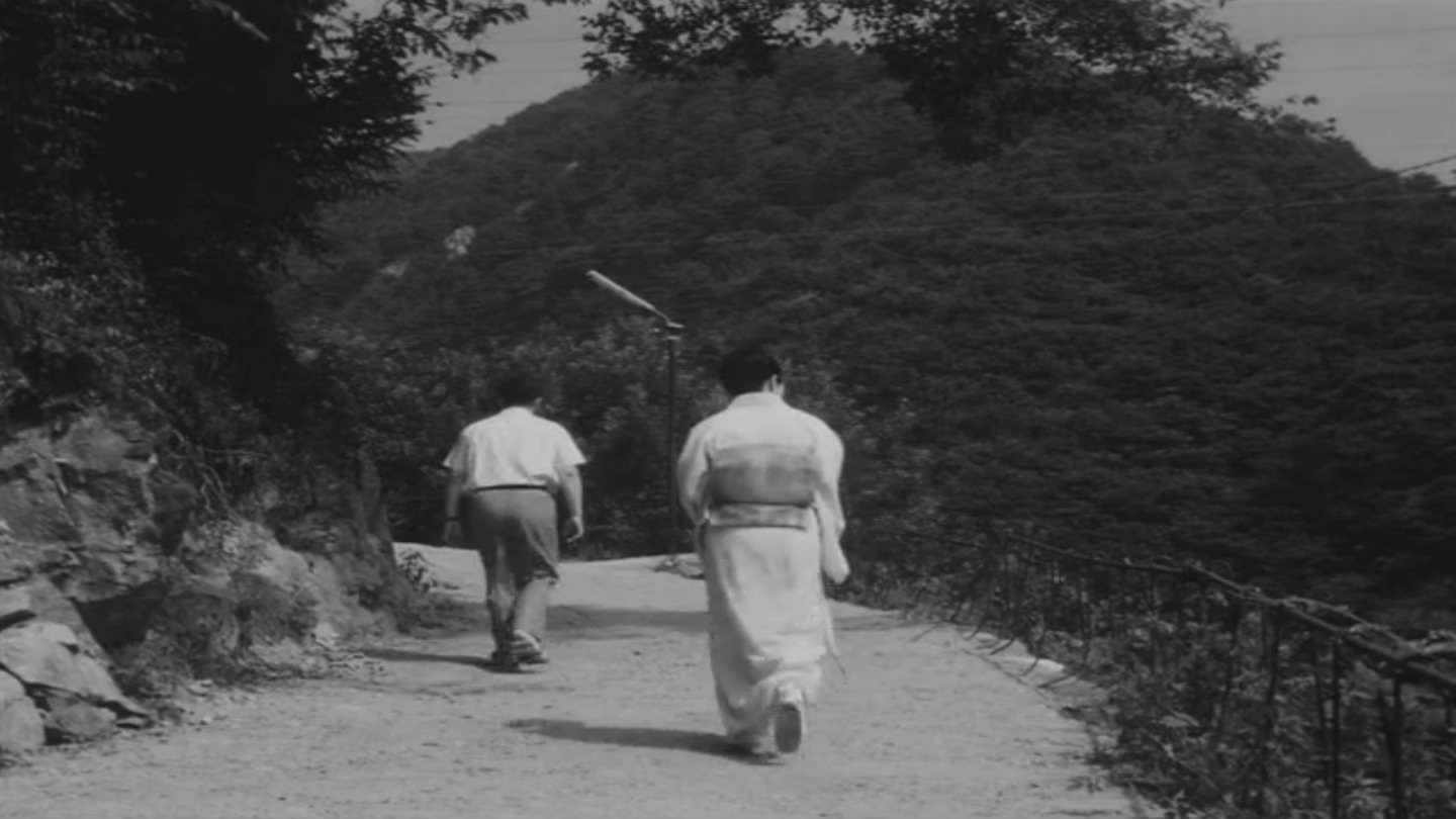 女人中的陌生人剧照的剧照