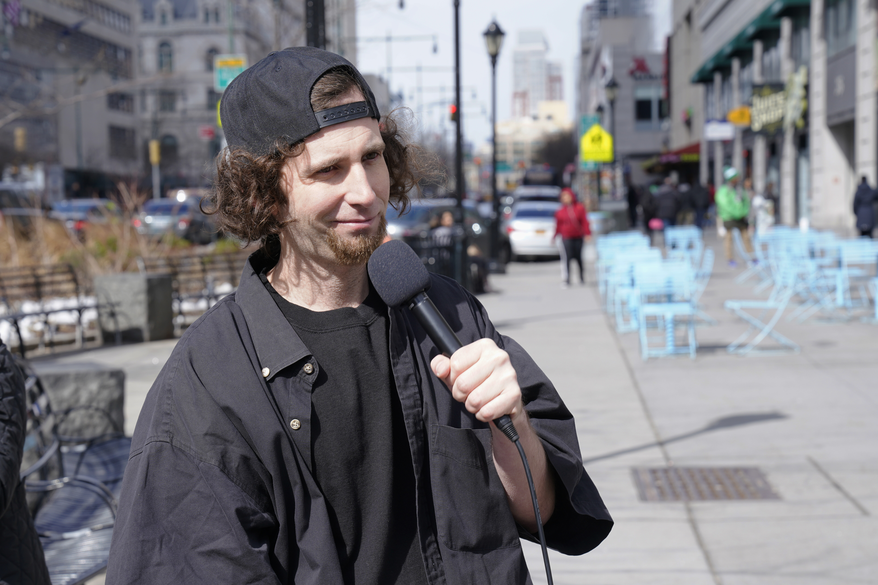 周六夜现场：斯特林·K·布朗/詹姆斯·贝剧照的剧照