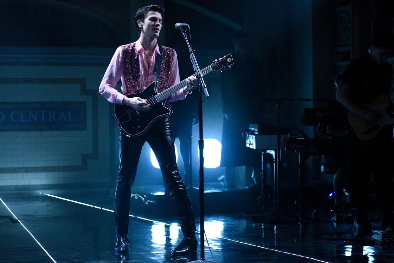 周六夜现场：斯特林·K·布朗/詹姆斯·贝剧照的剧照