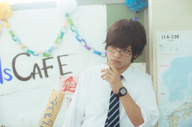 伤痕累累的恶魔剧照的剧照