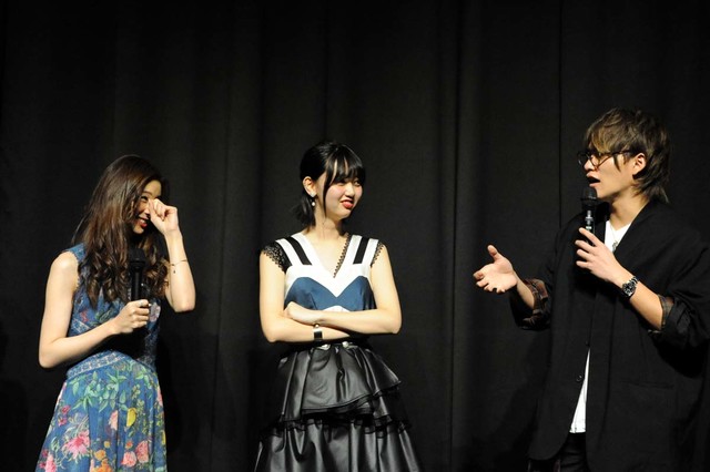 伤痕累累的恶魔剧照的剧照