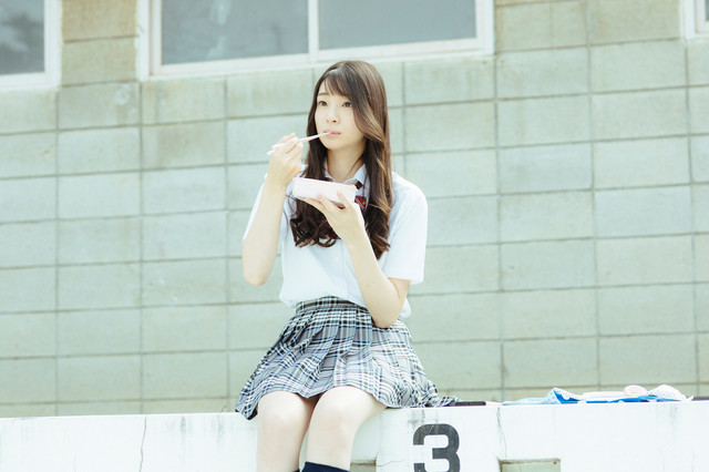 伤痕累累的恶魔剧照的剧照