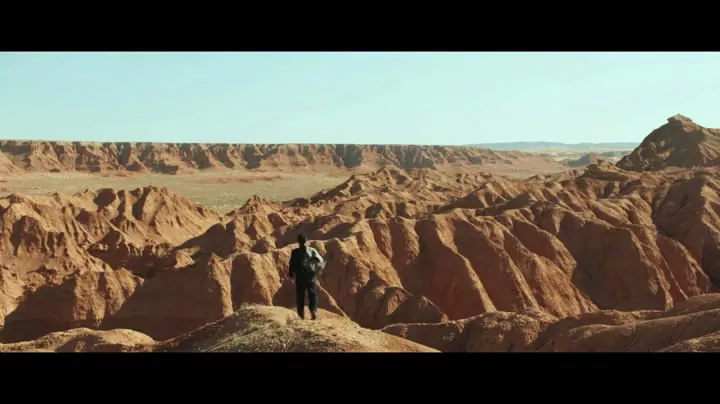 片警宝音剧照的剧照