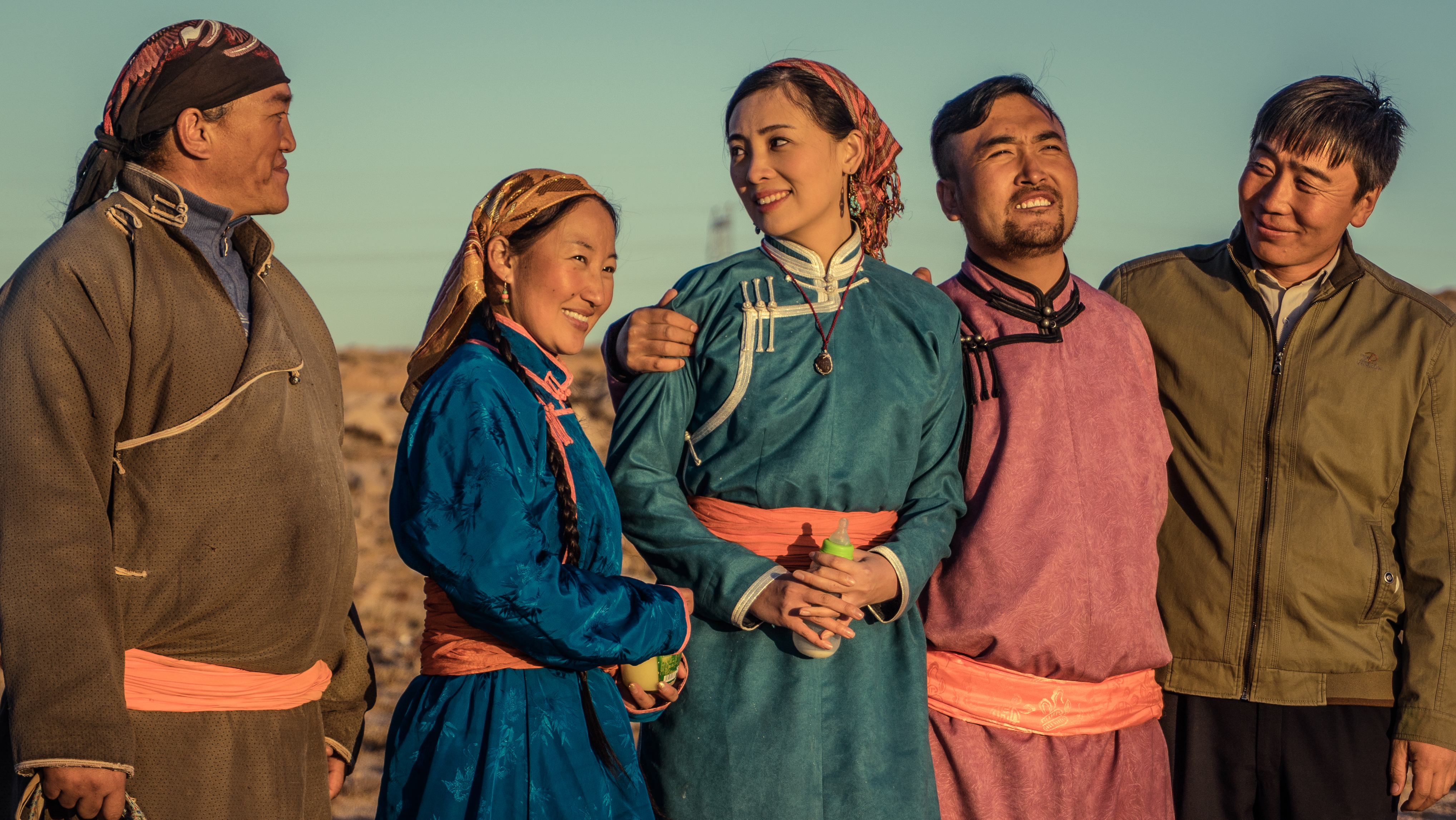 片警宝音剧照的剧照