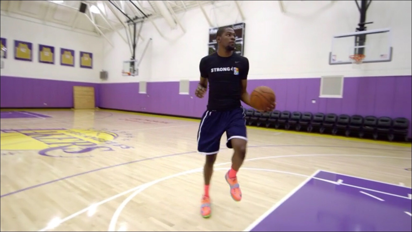 休假期：凯文·杜兰特剧照的剧照