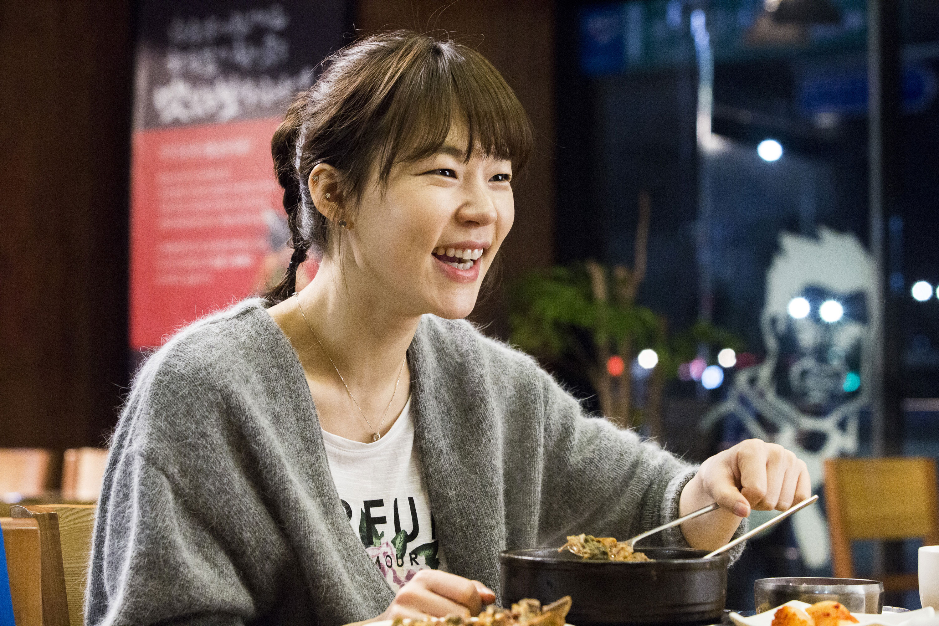 戏剧性的一夜剧照的剧照