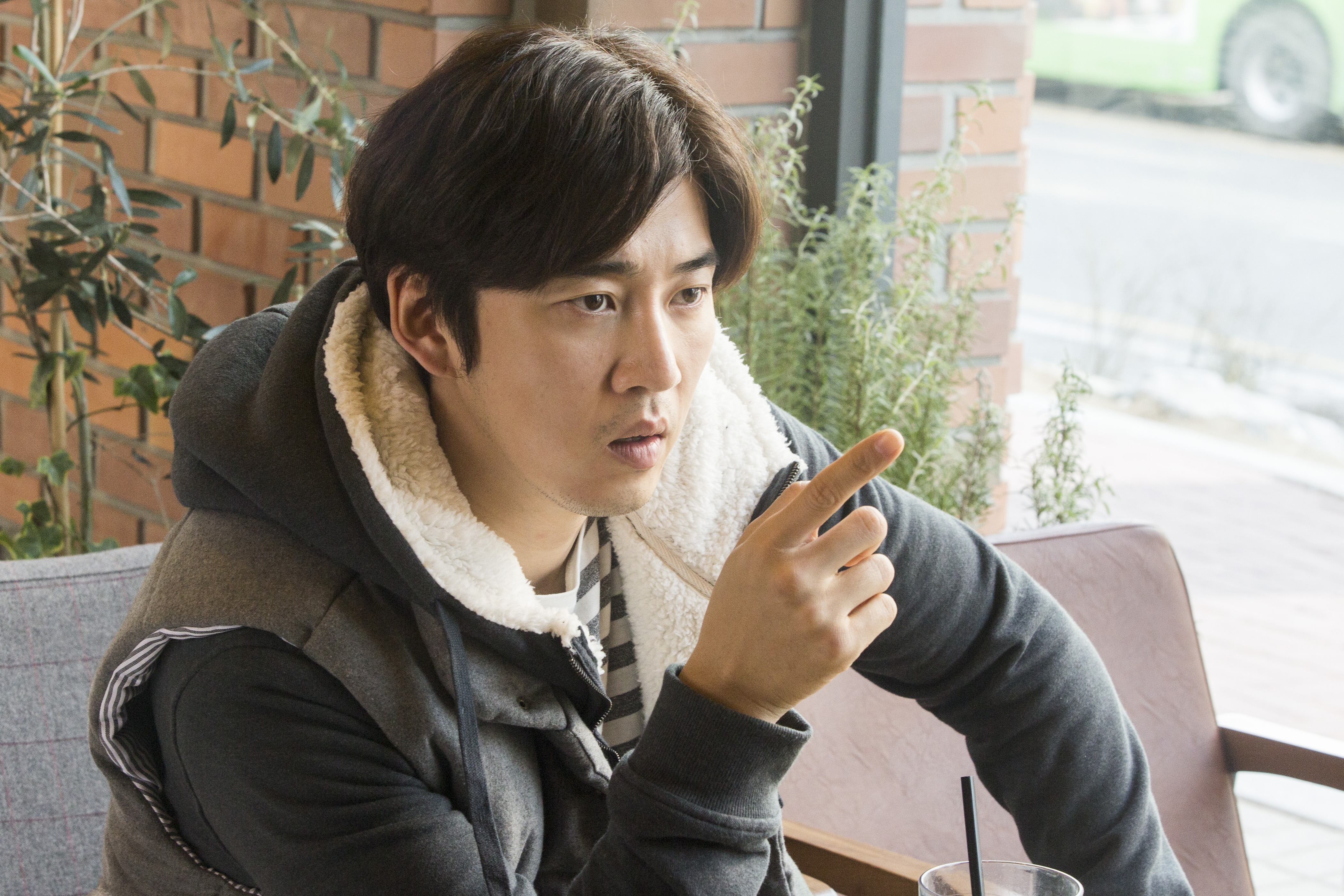 戏剧性的一夜剧照的剧照