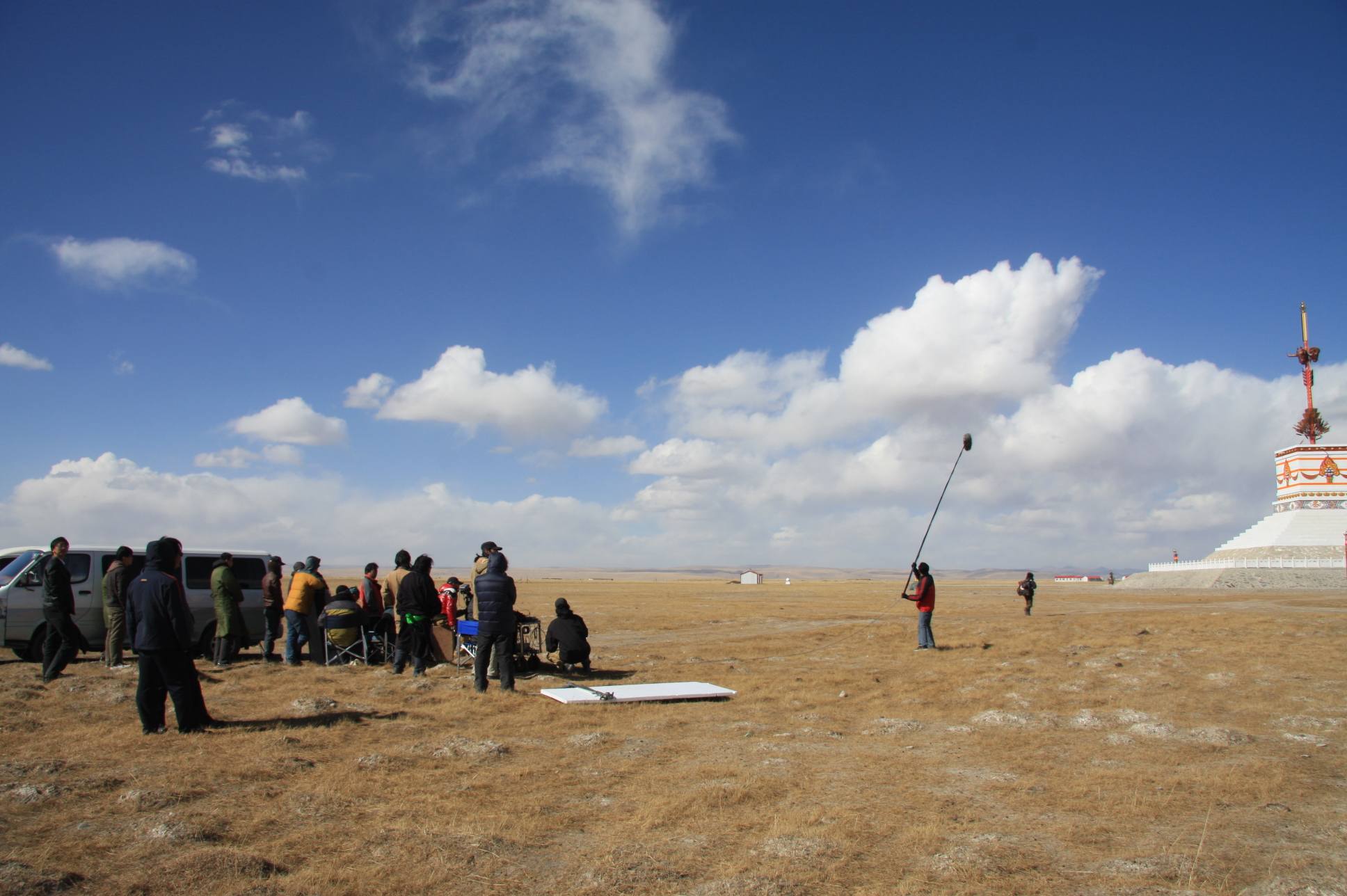 太阳总在左边剧照的剧照