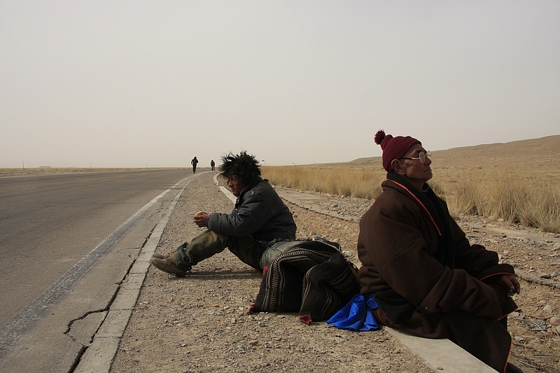 太阳总在左边剧照的剧照