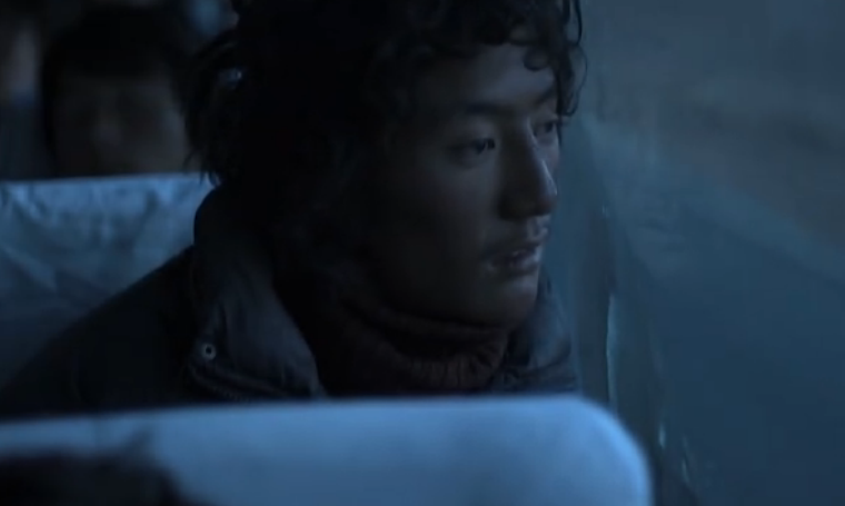 太阳总在左边剧照的剧照