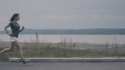 莎拉宁愿跑步剧照的剧照