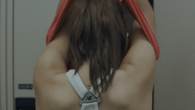 莎拉宁愿跑步剧照的剧照