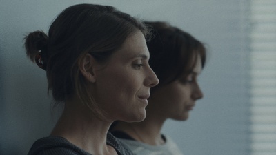 莎拉宁愿跑步剧照的剧照