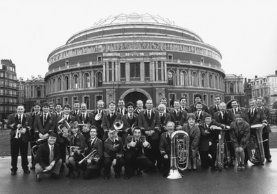 奏出新希望剧照的剧照