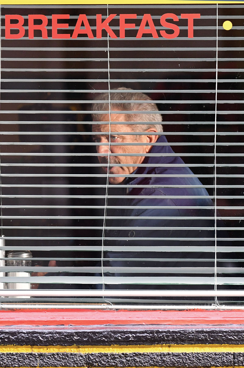 逃出水泥地剧照的剧照