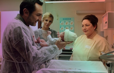 孤儿剧照的剧照