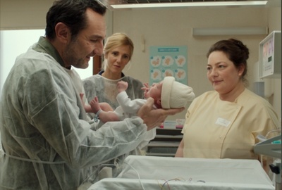 孤儿剧照的剧照