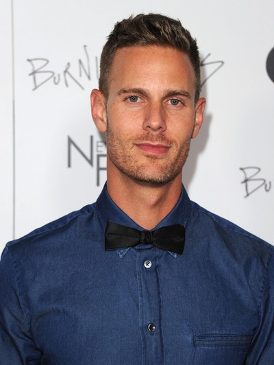 燃烧的棕榈剧照的剧照