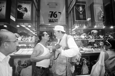 街拍纽约剧照的剧照