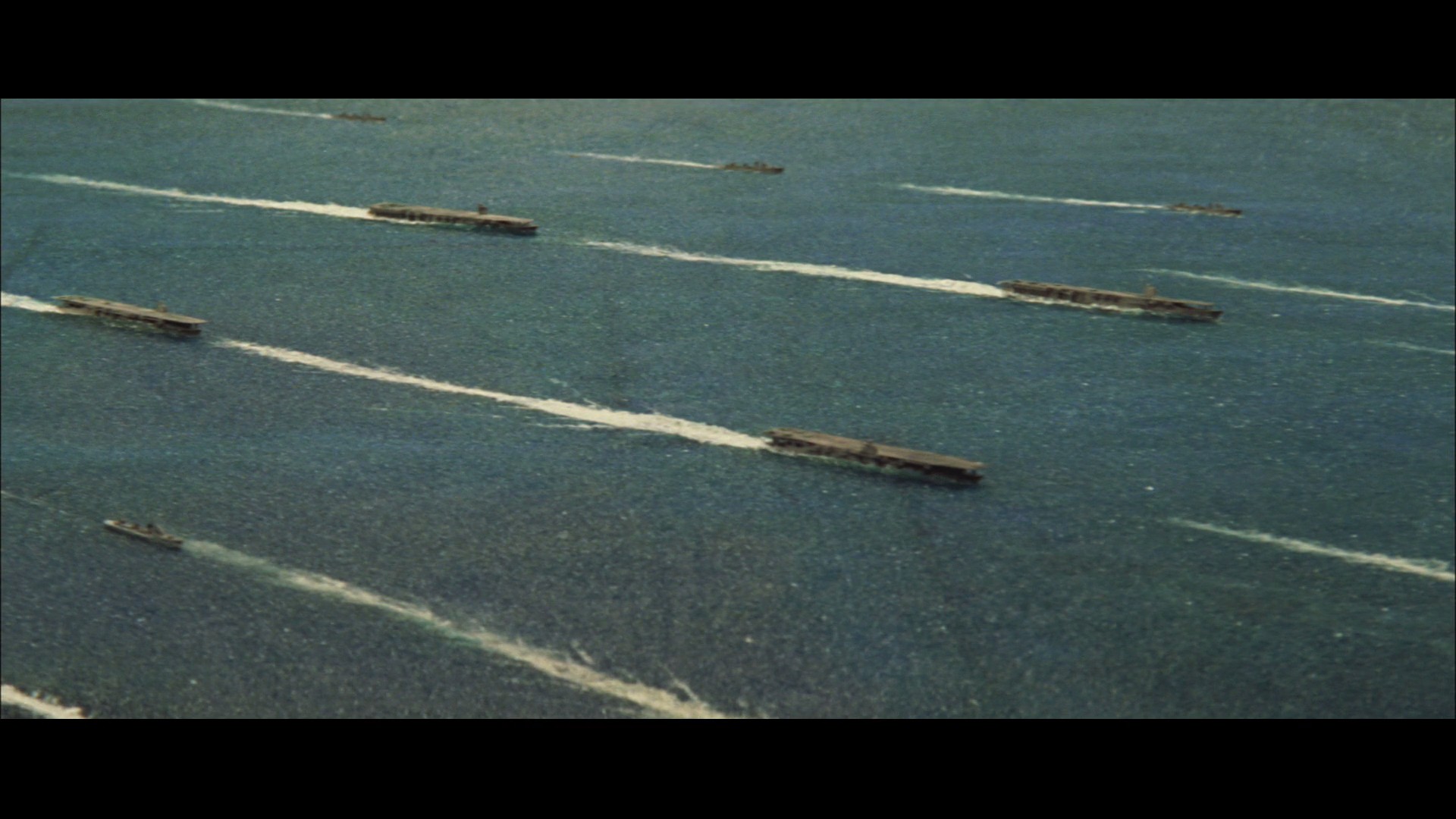 太平洋风暴剧照的剧照