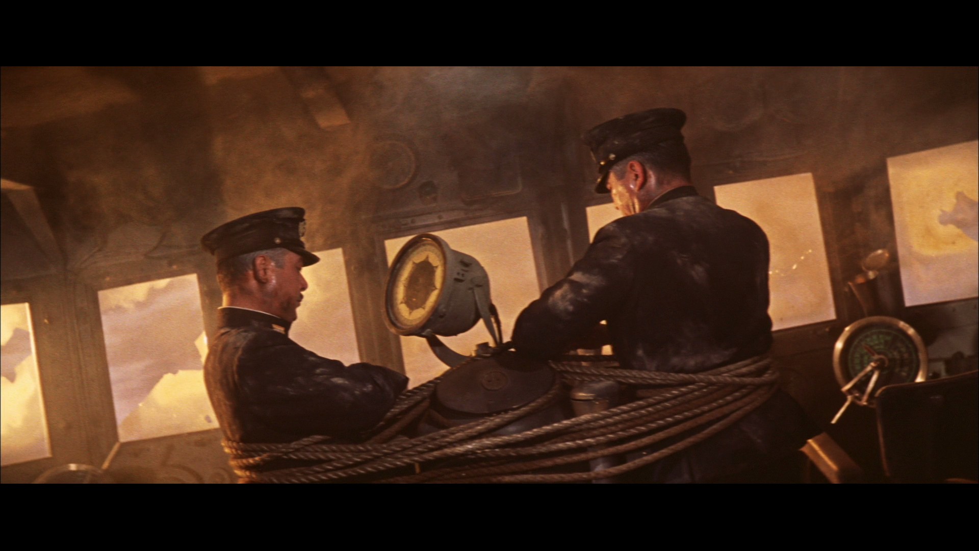 太平洋风暴剧照的剧照