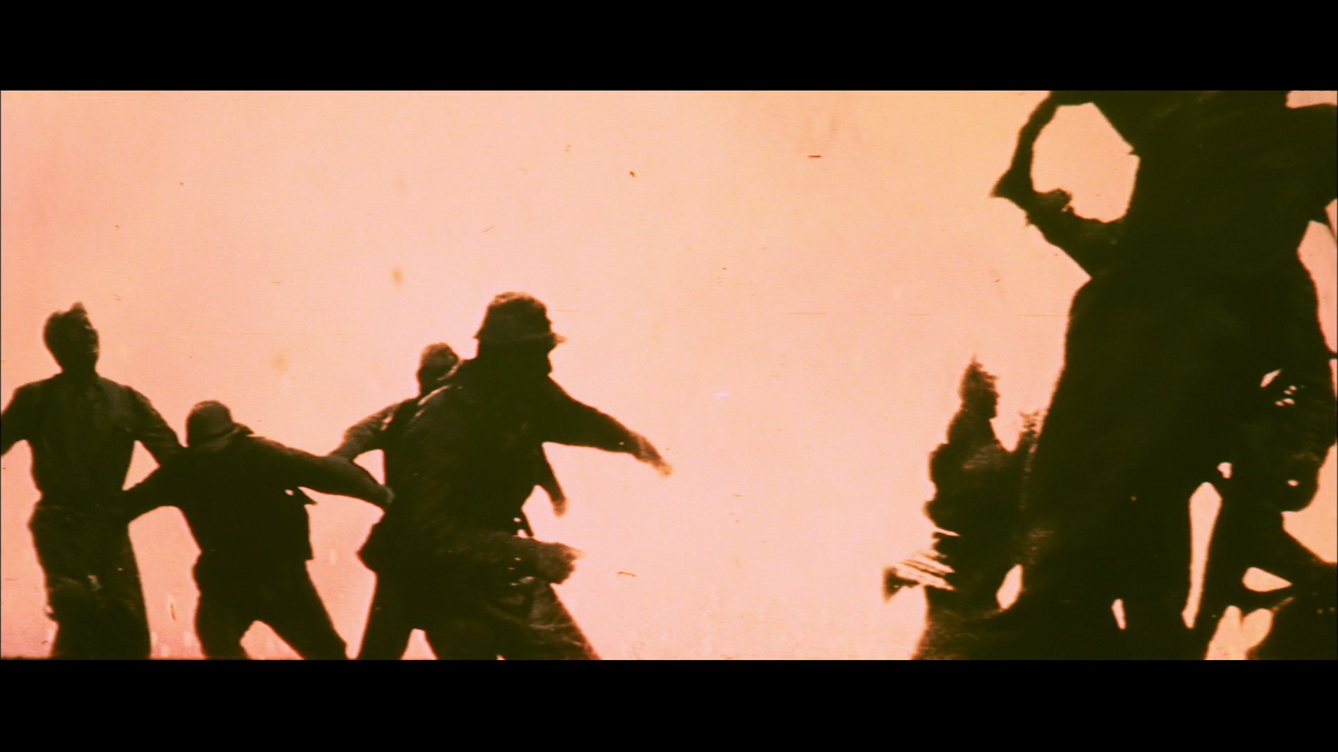 太平洋风暴剧照的剧照