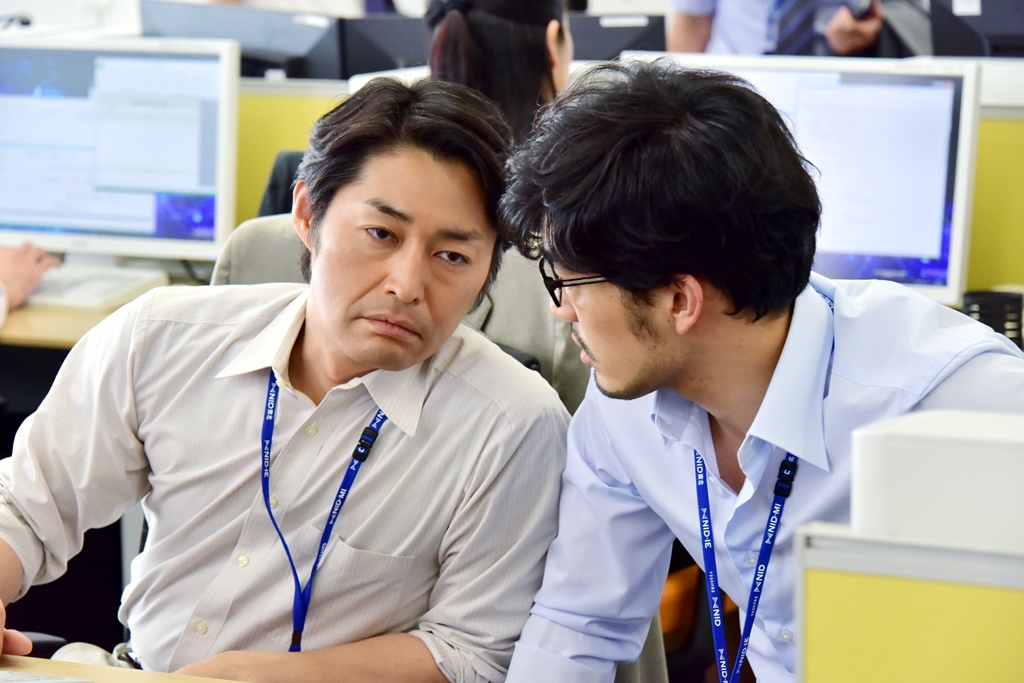 每天回家都会看到老婆在装死剧照的剧照