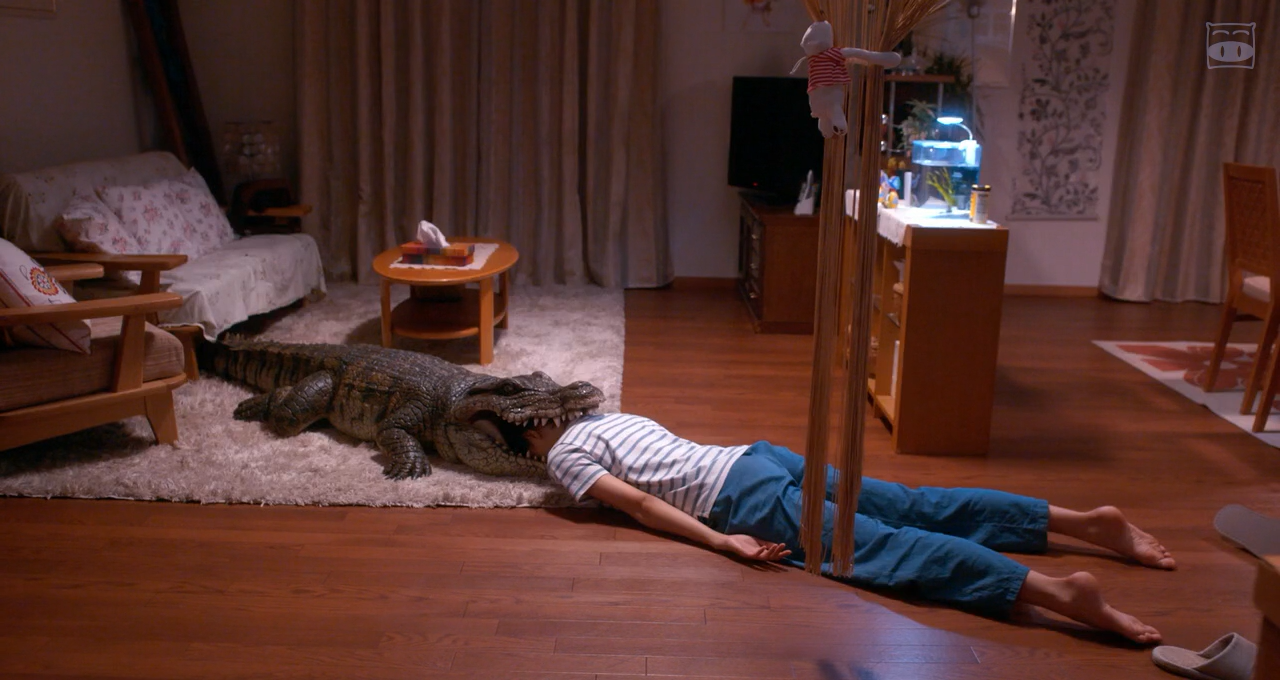 每天回家都会看到老婆在装死剧照的剧照