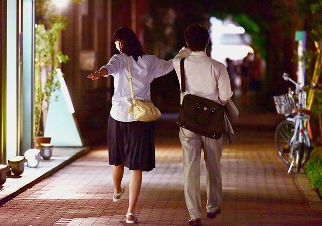 每天回家都会看到老婆在装死剧照的剧照