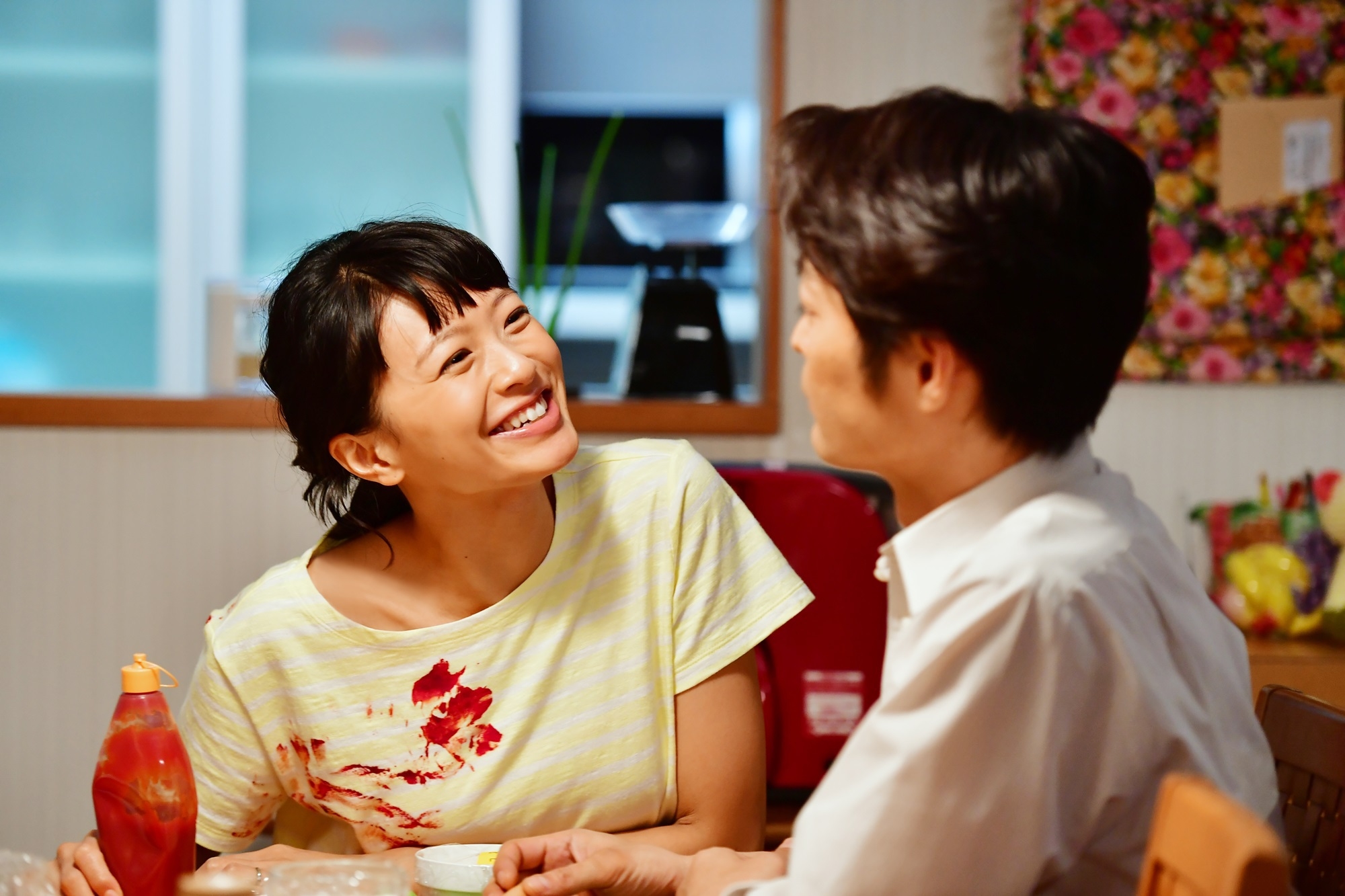 每天回家都会看到老婆在装死剧照的剧照